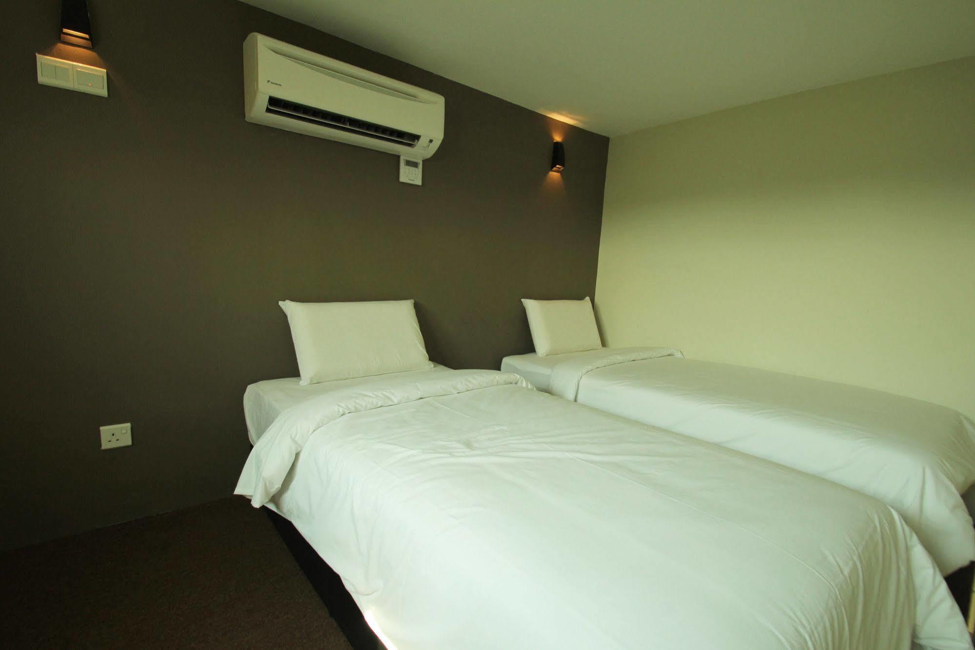 Eastville Residence Kuantan Exterior foto