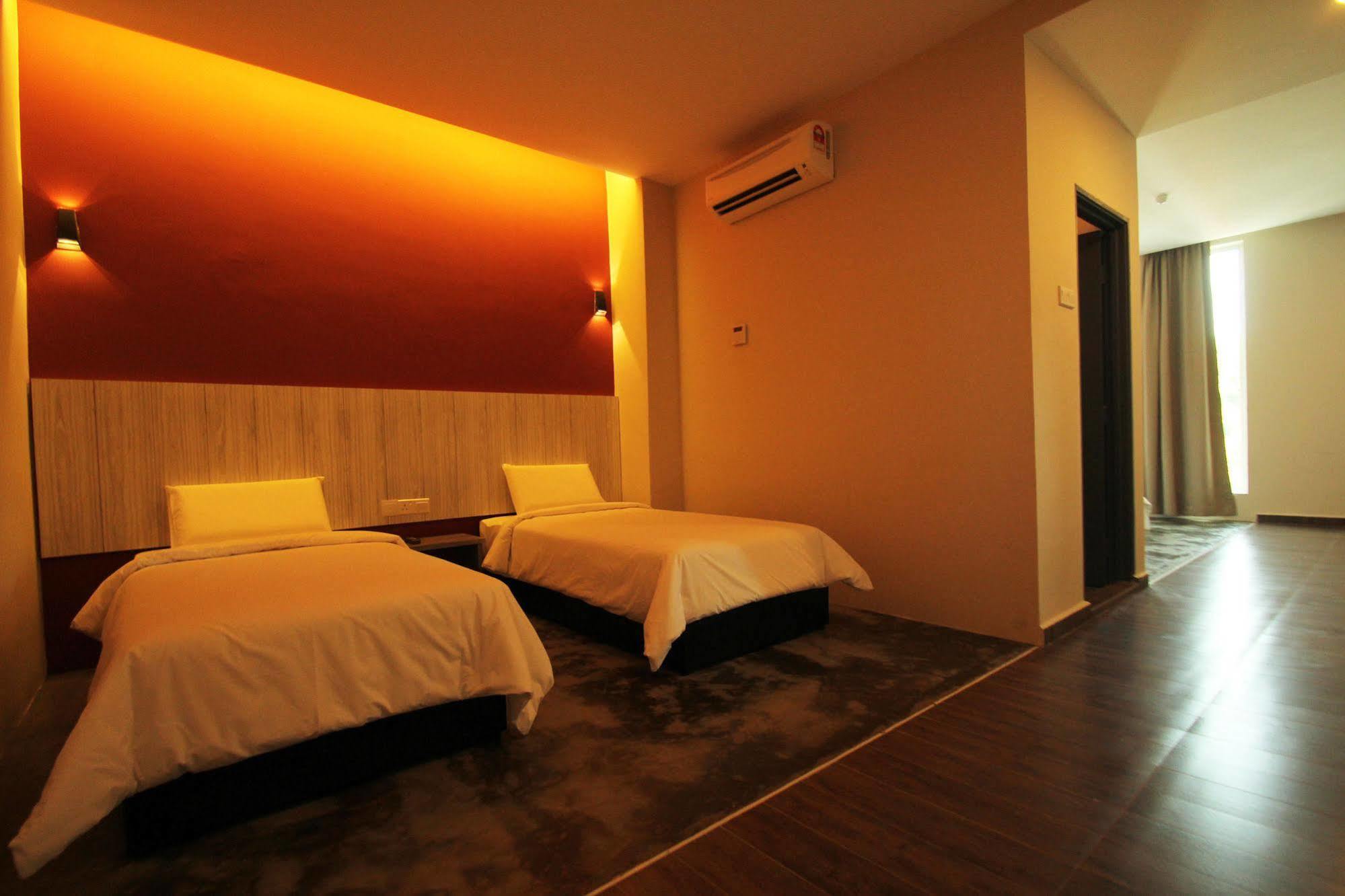 Eastville Residence Kuantan Exterior foto